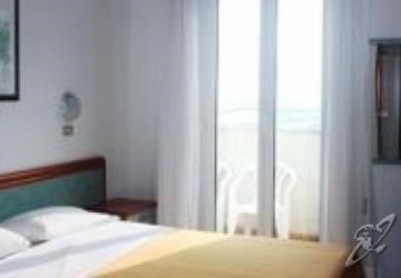 Hotel Bellavista-Olympic Rimini Bagian luar foto